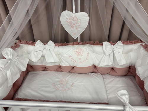 PEPPIbambini ROYAL White Pink Velours Literie de bébé 11 pièces linge parure de lit 100% coton avec broderie avec moustiquaire motif brodées - Image 7